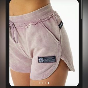 Alphalete Very Terry shorts